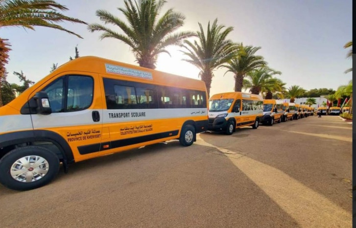 الخميسات: تسليم 16 سيارة للنقل المدرسي بمناسبة عيد العرش المجيد