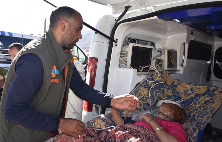 النقابات الطبية تدعو الأطر الصحية لمواصلة التعبئة ودعم ضحايا زلزال الحوز
