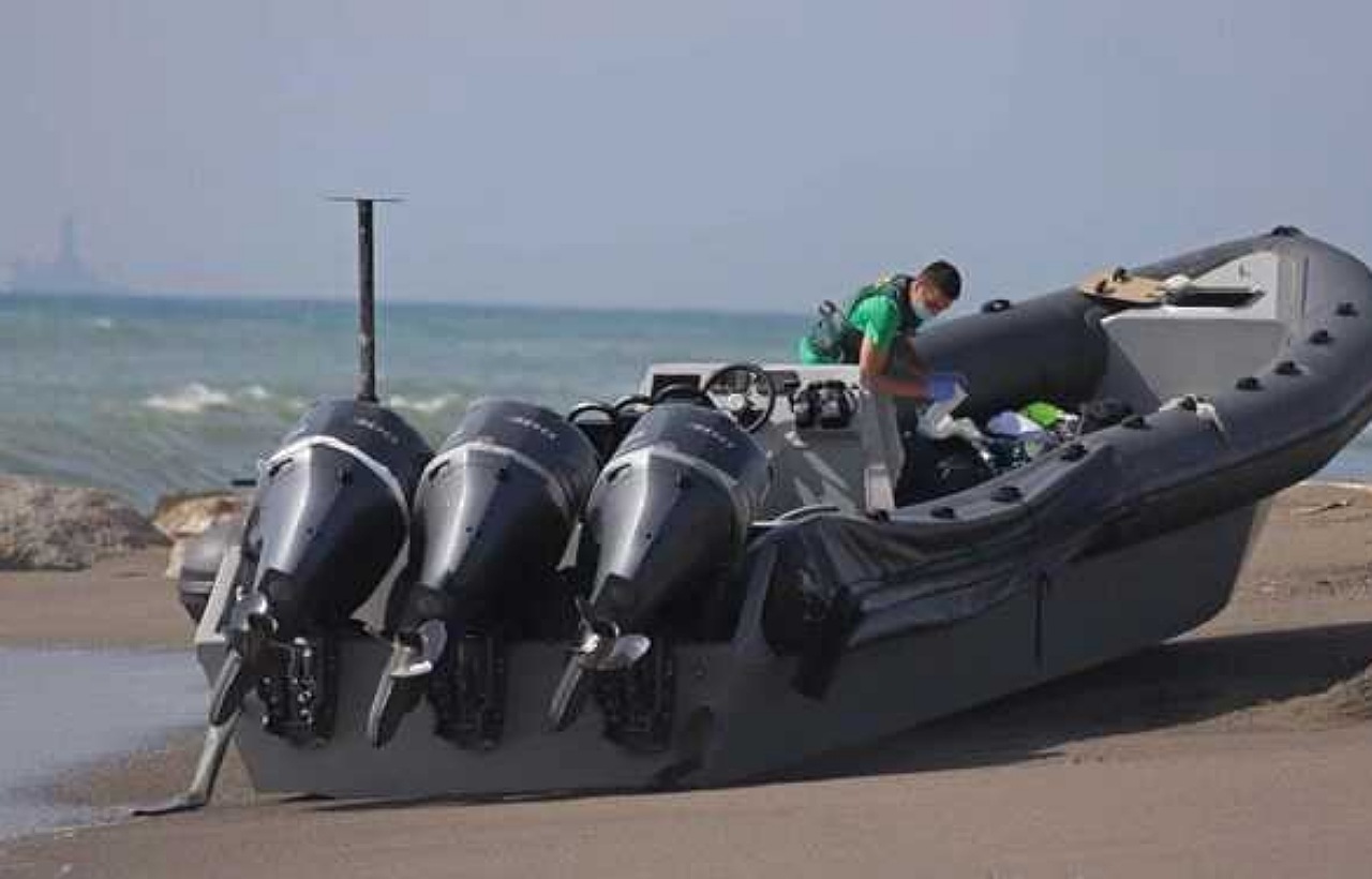 الشرطة الإسبانية توقف قاربا ينقل الحشيش من المغرب إلى أمريكا الجنوبية