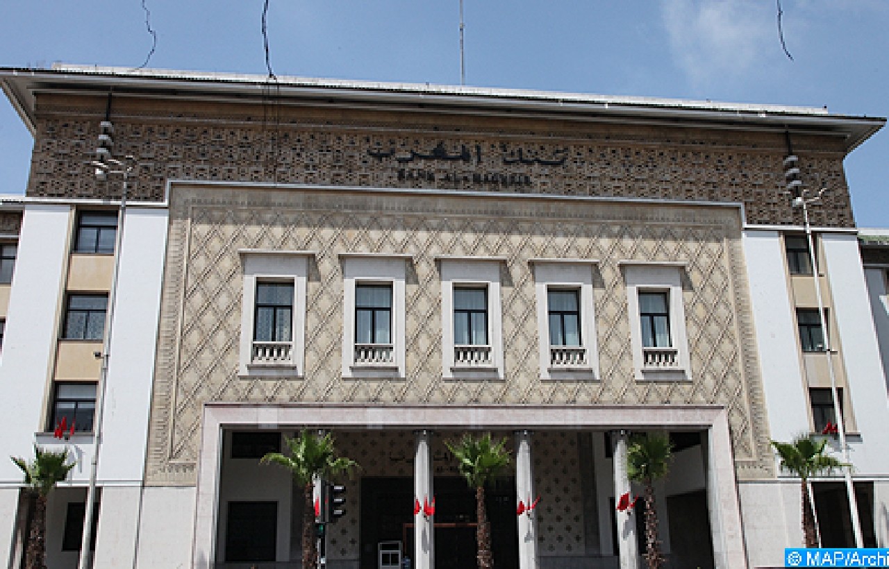 خبير يتوقع إبقاء بنك المغرب على سعر الفائدة دون تغيير