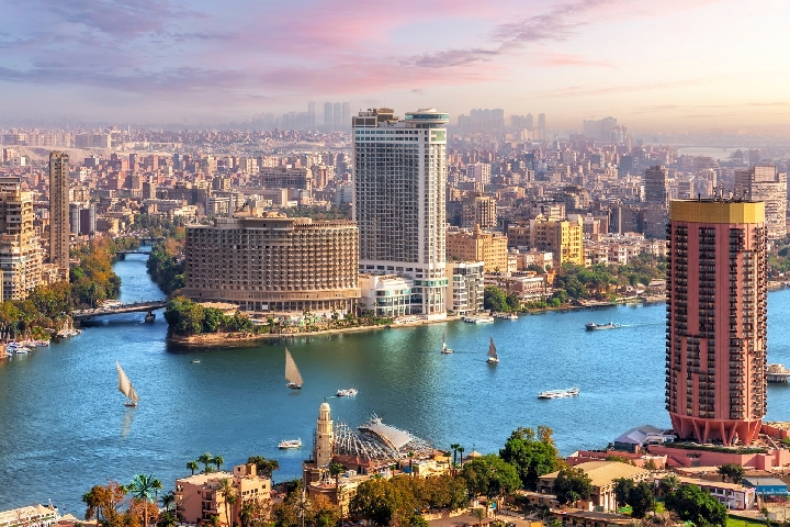 القاهرة تحتضن مباحثات لوقف الحرب على غزة