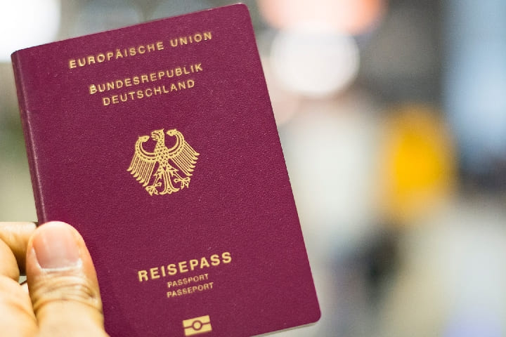 ألمانيا تستعد لتطبيق قانون الجنسية الجديد اعتبارًا من يوم غد