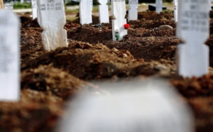 مكاتب دفن الموتى في روما تحتج على تراكم النعوش في المقابر