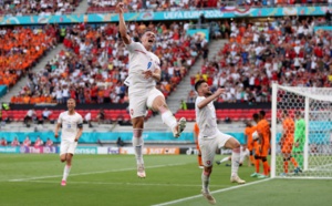 بشكل مفاجئ.. هولندا تودع كأس أروبا والتشيك يعبر إلى دور الثمانية