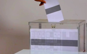 الناخبون المغاربة يتوجهون إلى صناديق الاقتراع لاختيار ممثليهم بمختلف المجالس المنتخبة
