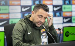 برشلونة يقيل "تشافي" بعد خروج الفريق خاوي الوفاض