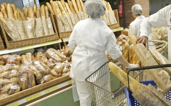 جامعة‭ ‬أرباب‭ ‬المخابز‭ ‬توضح‭ :‬  لا‭ ‬زيادات‭ ‬في‭ ‬أثمنة‭ ‬الخبز‭ ‬المدعم‭ ‬