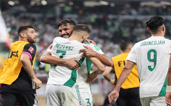 منتخب الجزائر يتجاوز قطر في مباراة دراماتيكية ويصل للنهائي