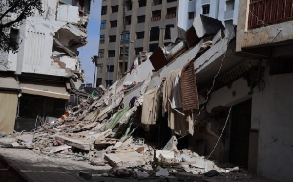 انهيار كارثي لعمارة بمدينة الدار البيضاء يهز قلوب المغاربة