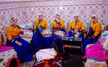 المغاربة يعودون إلى التقليدي في أعراسهم