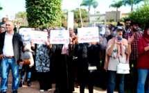 وقفة احتجاجية لنساء ورجال التعليم أمام مقر الوزارة